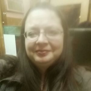 Meet your Posher, Roxanne